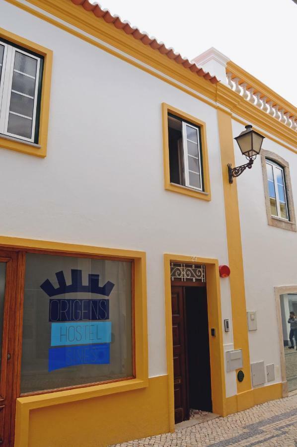 Origens Hostel Синеш Екстериор снимка