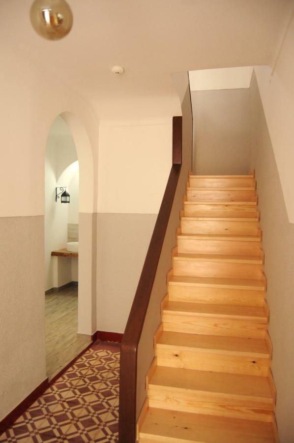 Origens Hostel Синеш Екстериор снимка