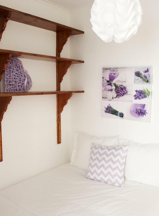 Origens Hostel Синеш Екстериор снимка
